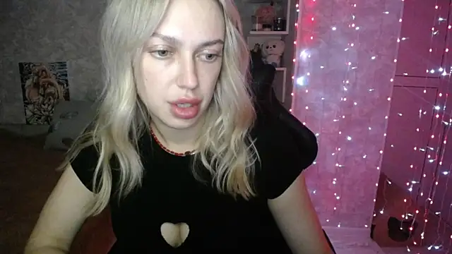 NickyAdamidi online show from 11-25-25, 06:19