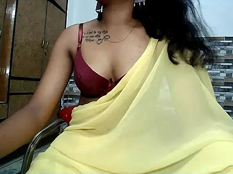 HOT AARVI11 online show from 09-11-25, 04:07