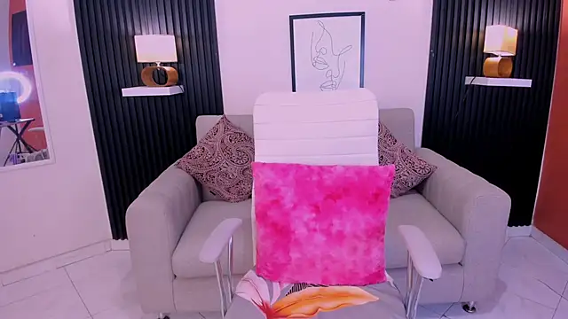 Sirenita petitexoxo online show from 03-26-26, 09:07