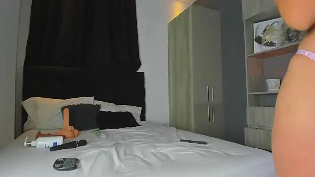 MavSweet online show from 10-08-25, 03:41