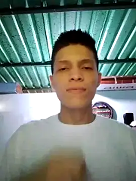 Snapshot of elinnki chatting on 11-28-25, 07:25 elinnki online show from 11-28-25, 07:25