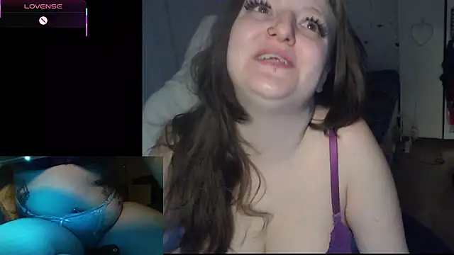 Snapshot of Kinkybooby chatting on 02-04-26, 10:05 Kinkybooby online show from 02-04-26, 10:05