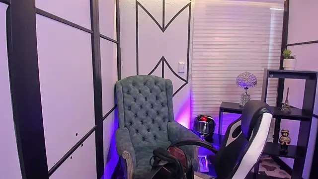 ElaBourn  online show from 12-02-25, 03:03