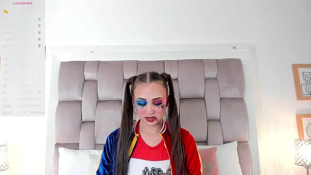 HarleyQueen666 online show from 10-31-25, 12:02