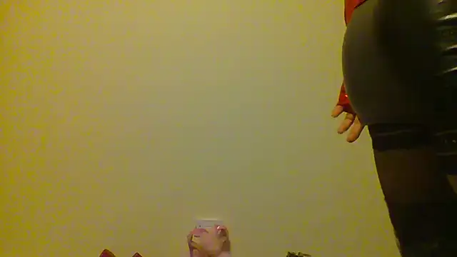 unforgettable dirty slut online show from 12-15-25, 10:04