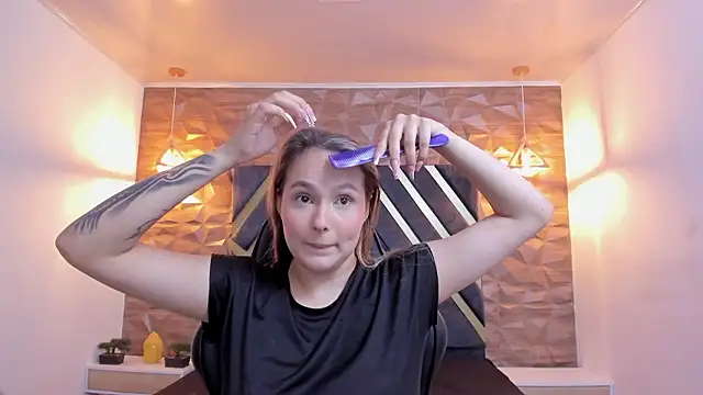 Emmaa white  online show from 02-25-26, 05:13