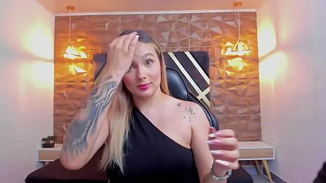 Emmaa white  online show from 03-07-26, 05:18