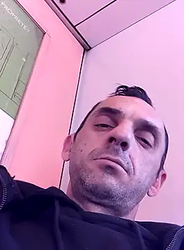 hotmen83 online show from 03-20-26, 02:07