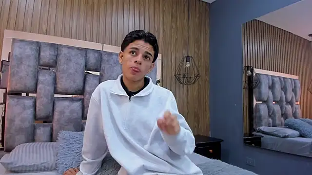 owen  johnson online show from 12-03-25, 11:42