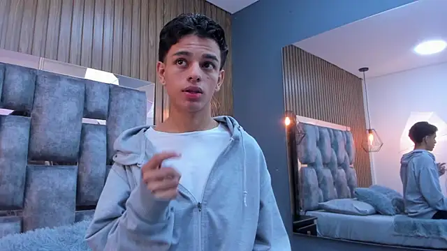 owen  johnson online show from 12-18-25, 11:47