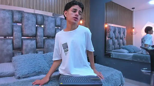 owen  johnson online show from 01-09-26, 12:12