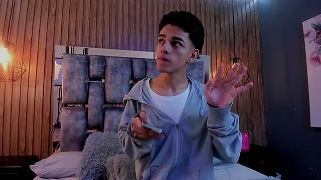 owen  johnson online show from 11-14-25, 12:20