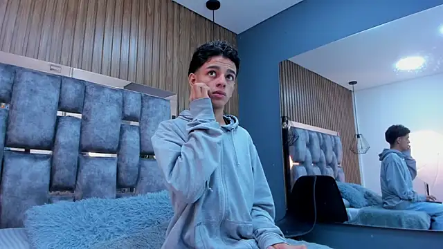 owen  johnson online show from 12-05-25, 12:37