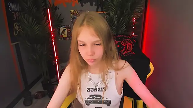Selen hells weet online show from 10-15-25, 09:45