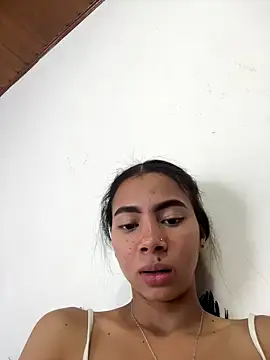 Snapshot of Camila_Martiinez chatting on 10-08-25, 07:47 Camila Martiinez online show from 10-08-25, 07:47