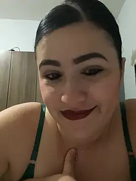 Snapshot of IvettSt_ chatting on 07-18-26, 04:54 IvettSt online show from 07-18-26, 04:54