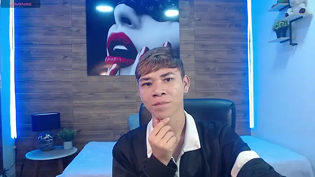 nathanclay online show from 02-06-26, 03:24