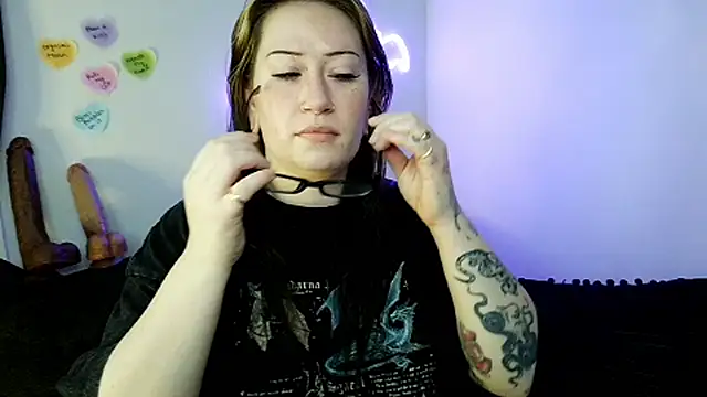 HarleyDemon666 online show from 02-15-26, 06:18