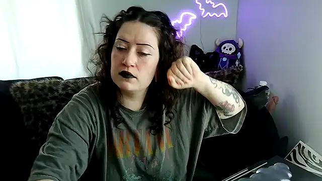 HarleyDemon666 online show from 07-31-26, 05:54