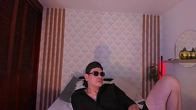 Cristian blaze online show from 02-17-26, 07:49