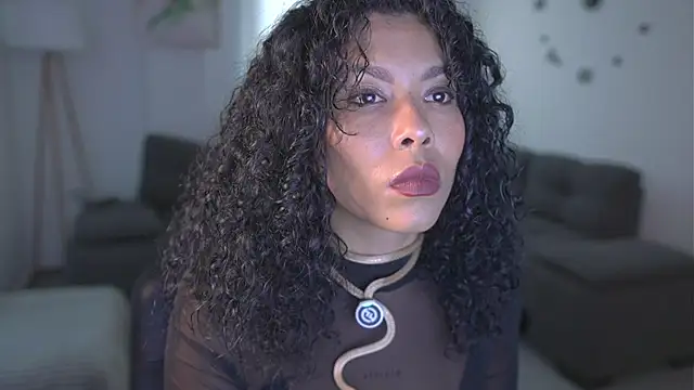 Snapshot of kyria_1 chatting on 05-01-26, 10:37 kyria 1 online show from 05-01-26, 10:37
