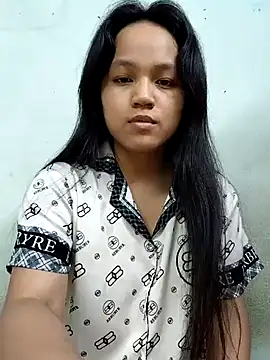 Snapshot of BabySweet-18 chatting on 06-29-26, 02:51 BabySweet-18 online show from 06-29-26, 02:51
