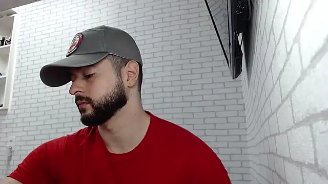 BombeiroHotx online show from 11-18-25, 10:13