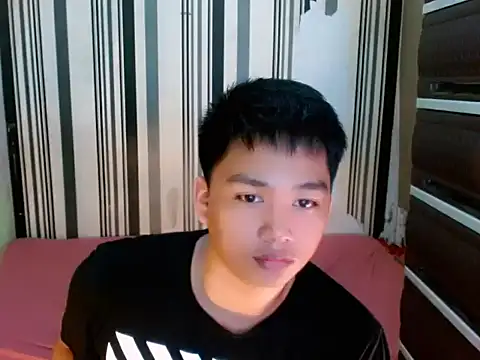 Mister officer69 online show from 02-20-26, 05:15