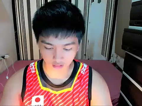 Snapshot of Mister_officer69 chatting on 03-26-26, 12:31 Mister officer69 online show from 03-26-26, 12:31