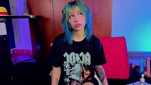 zoelight18 online show from 04-03-26, 01:45