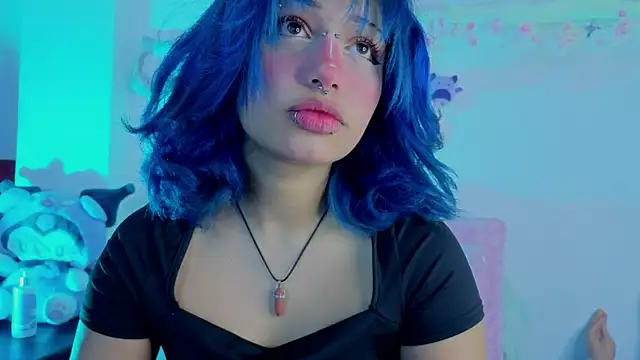 zoelight18 online show from 01-12-26, 07:42