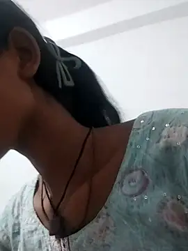 Snapshot of kaju79 chatting on 07-26-26, 03:46 kaju79 online show from 07-26-26, 03:46