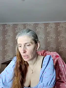 CandiCole online show from 06-27-26, 05:57