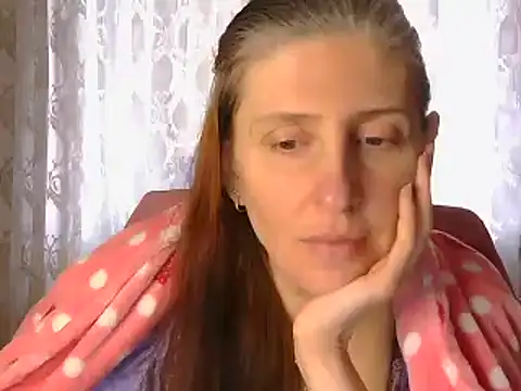 CandiCole online show from 02-12-26, 07:52