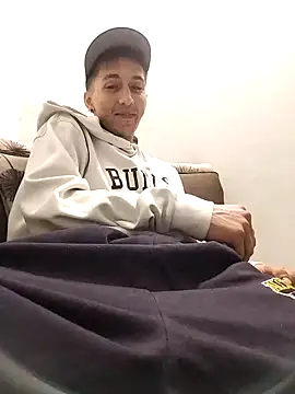 Carlos11123 online show from 10-10-25, 11:27