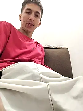 Carlos11123 online show from 10-15-25, 08:06