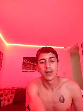 Carlos11123 online show from 10-21-25, 07:13