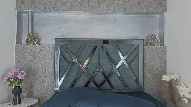  DantFox  online show from 12-05-25, 08:39