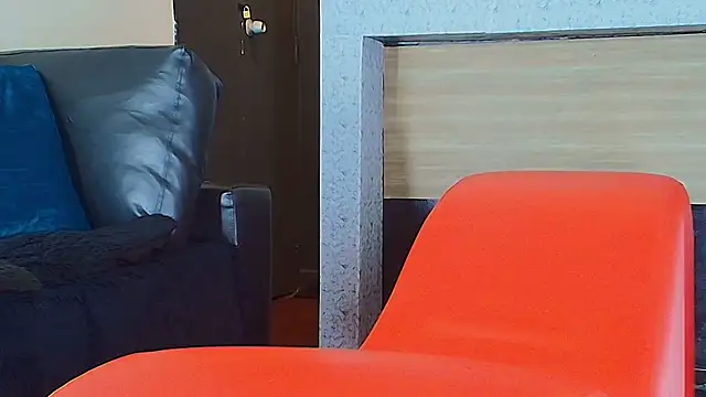  DantFox  online show from 11-07-25, 08:02