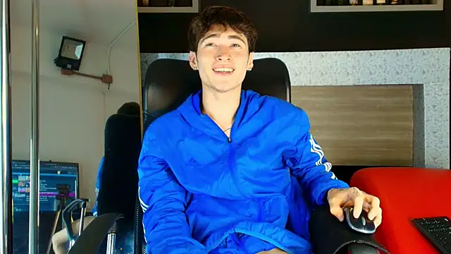  DantFox  online show from 11-14-25, 08:12