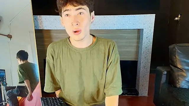  DantFox  online show from 11-11-25, 08:36