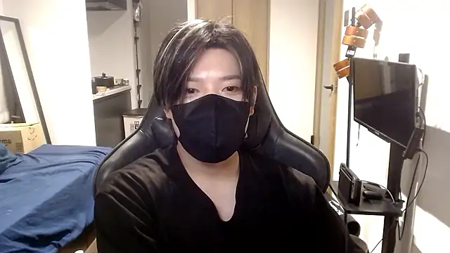 Mei-Tanaka online show from 10-04-25, 04:30