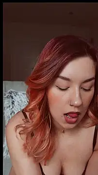 LucyxLou online show from 03-18-26, 11:57