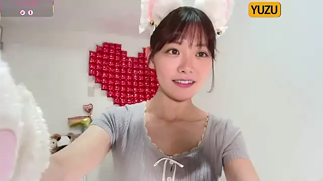 Snapshot of yuzukichi_jp chatting on 05-22-26, 12:47 yuzukichi jp online show from 05-22-26, 12:47