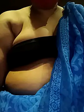 Snapshot of Tamil_Sivani chatting on 05-12-26, 01:17 Tamil Sivani online show from 05-12-26, 01:17