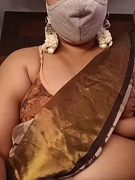 Snapshot of Tamil_Sivani chatting on 06-11-26, 07:38 Tamil Sivani online show from 06-11-26, 07:38