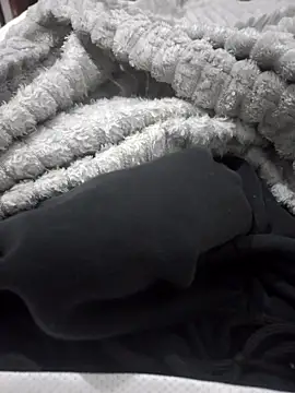 Abodi12aa77 online show from 11-18-25, 12:37