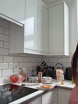 Snapshot of AlitaNova chatting on 10-02-25, 10:51 AlitaNova online show from 10-02-25, 10:51