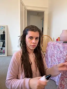 AlitaNova online show from 11-20-25, 01:45