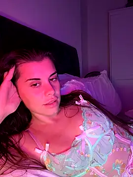 Snapshot of AlitaNova chatting on 10-03-25, 11:06 AlitaNova online show from 10-03-25, 11:06